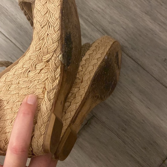 Stuart Weitztman Alex Crochet Ankle Strap Wedge Sandal Espadrille Swamp size 11 - Picture 11 of 12